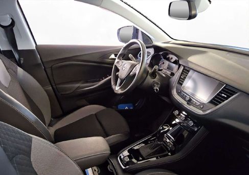 Opel Grandland X, 2019 3