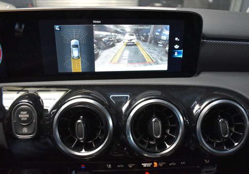 Mercedes-Benz A 220, 2022