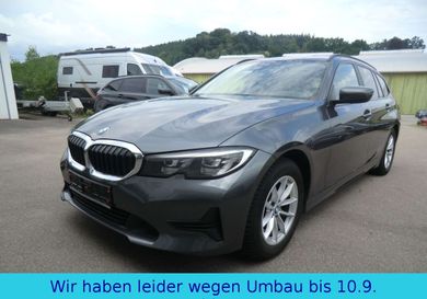 BMW 318, 2022