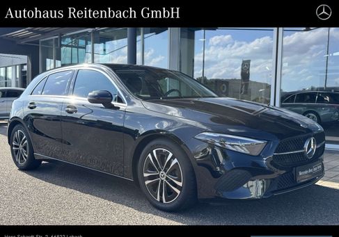 Mercedes-Benz A 180, 2024 3