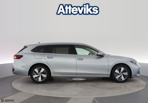 Volkswagen Passat Variant, 2025 2