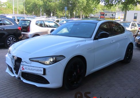 Alfa Romeo Giulia, 2021