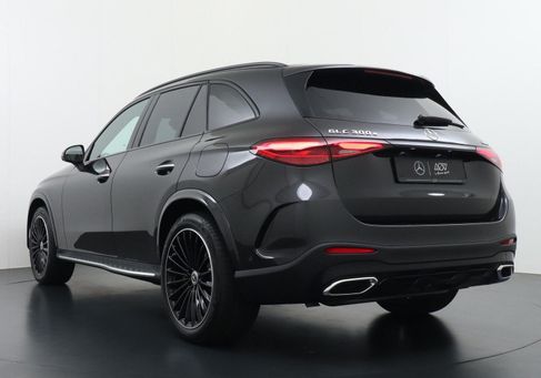 Mercedes-Benz GLC 300, 2025