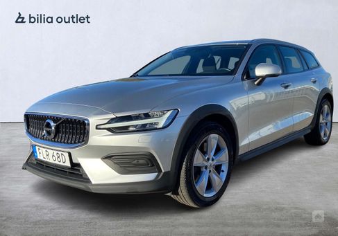 Volvo V60 Cross Country, 2022