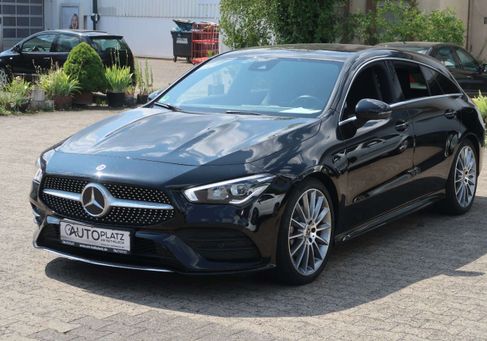 Mercedes-Benz CLA 200, 2022