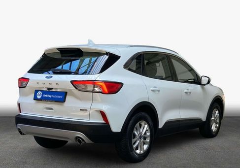 Ford Kuga, 2022
