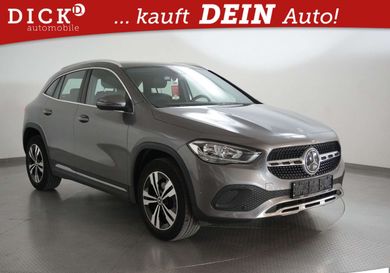 Mercedes-Benz GLA 180, 2022