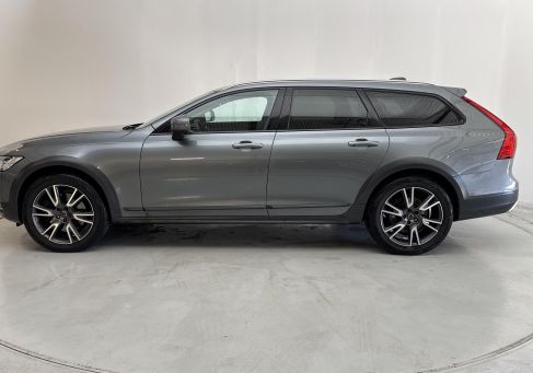 Volvo V90 Cross Country, 2018 2