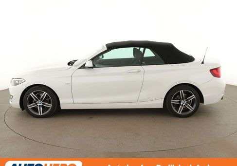 BMW 218, 2017