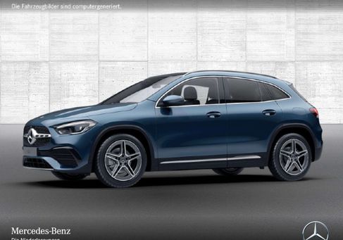 Mercedes-Benz GLA 200, 2023