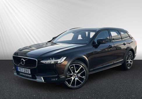 Volvo V90 Cross Country, 2017
