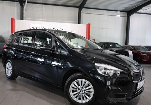BMW 218, 2020