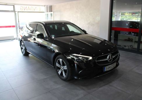 Mercedes-Benz C 200, 2022