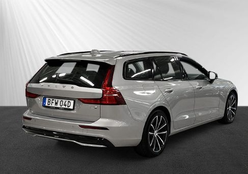 Volvo V60, 2025