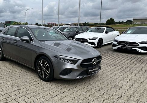 Mercedes-Benz A 200, 2025