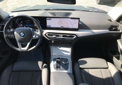 BMW 318, 2023