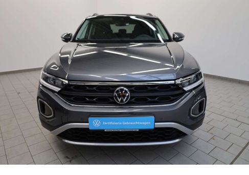 Volkswagen T-Roc, 2023