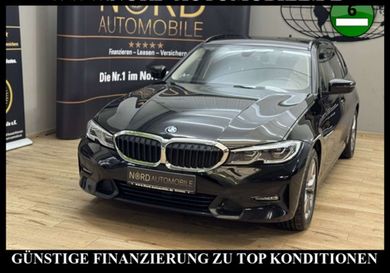 BMW 330, 2022