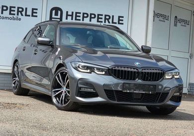 BMW 318, 2022