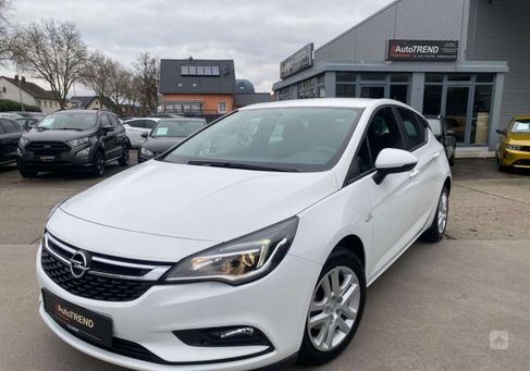 Opel Astra, 2019