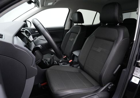 Volkswagen T-Cross, 2020
