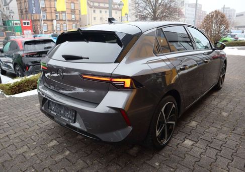 Opel Astra, 2024