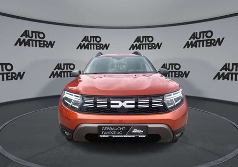 Dacia Duster, 2022 3