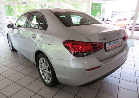 Mercedes-Benz A 180, 2020