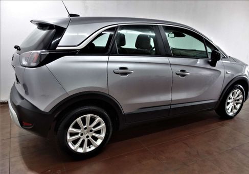 Opel Crossland X, 2021