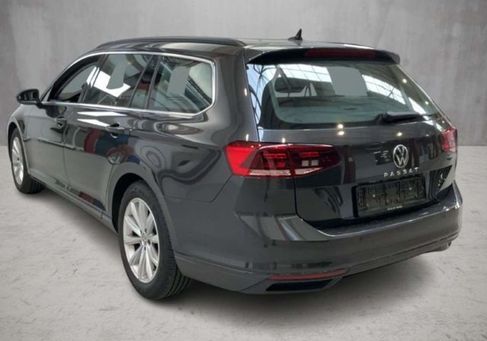 Volkswagen Passat Variant, 2023 3