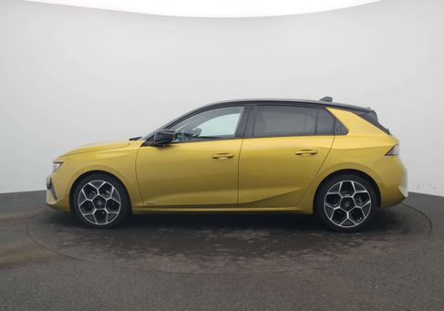 Opel Astra, 2022