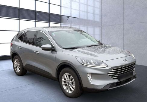 Ford Kuga, 2022