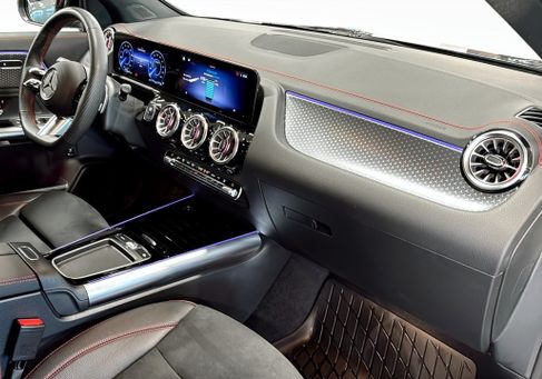 Mercedes-Benz EQA, 2026 3