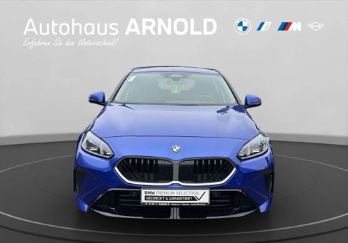 BMW 120, 2025 2