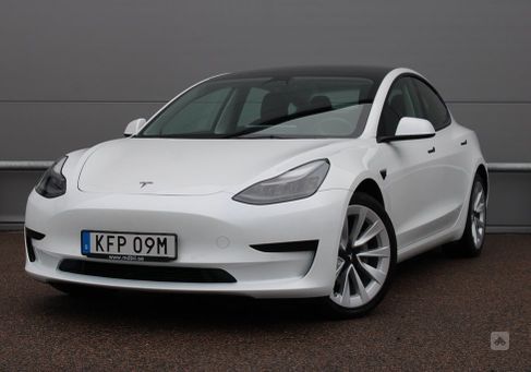 Tesla Model 3, 2021