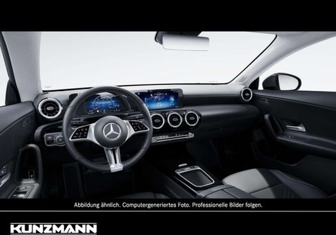 Mercedes-Benz CLA 220, 2024