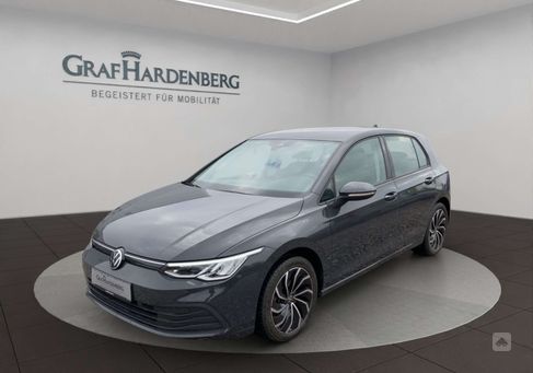 Volkswagen Golf, 2021