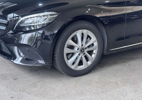 Mercedes-Benz C 300, 2019