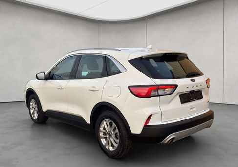 Ford Kuga, 2022