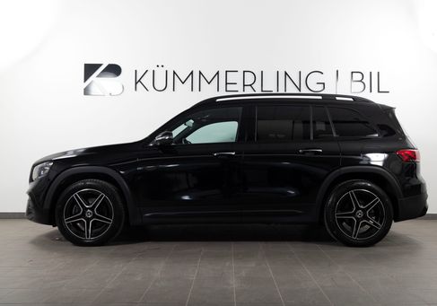 Mercedes-Benz GLB 200, 2023