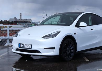 Tesla Model Y, 2022