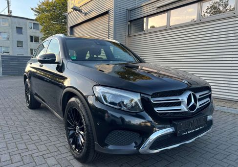 Mercedes-Benz GLC 220, 2018 3
