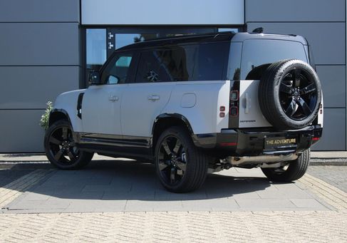 Land Rover Defender, 2026 3
