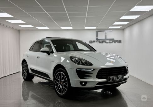 Porsche Macan, 2015