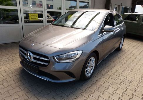 Mercedes-Benz B 180, 2019