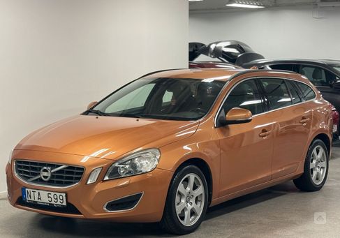 Volvo V60, 2011