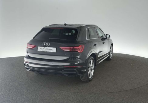 Audi Q3, 2022