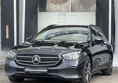 Mercedes-Benz E 220, 2022