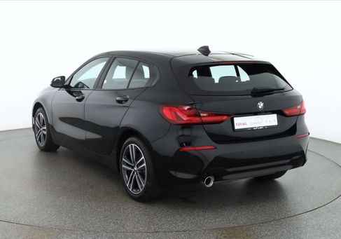 BMW 118, 2023 3