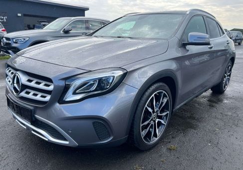 Mercedes-Benz GLA 200, 2020 3